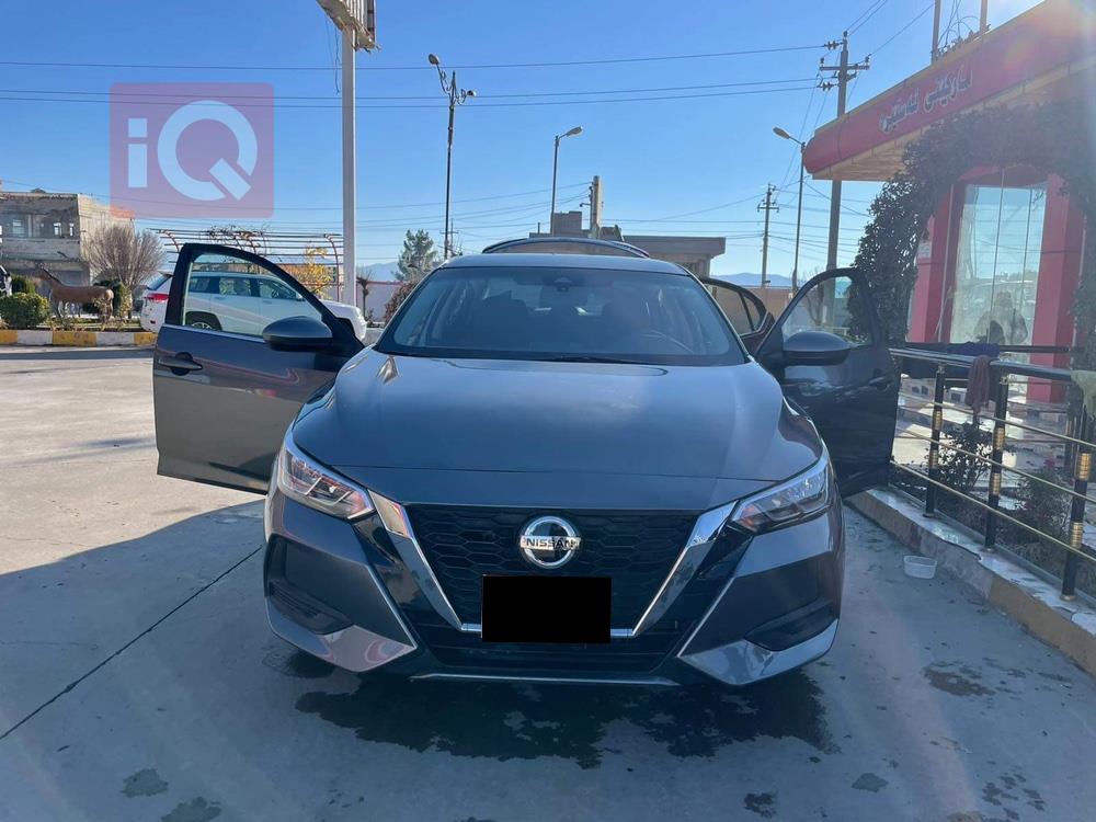 نيسان سنترا